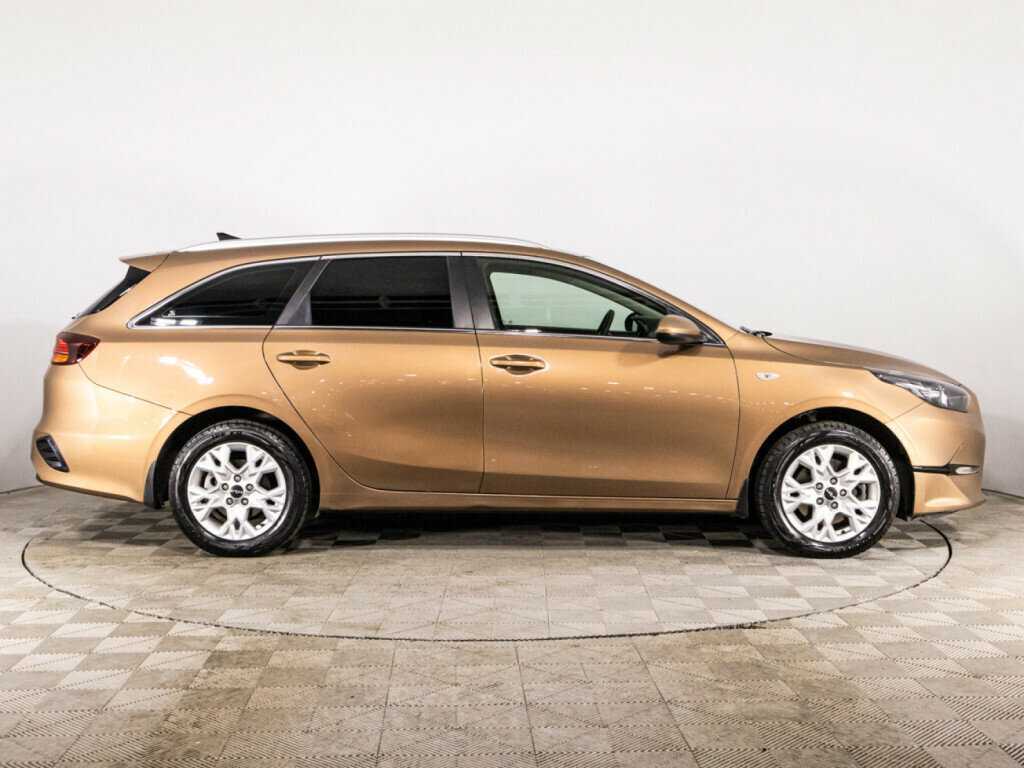 Kia Ceed, 2021 Фото №4