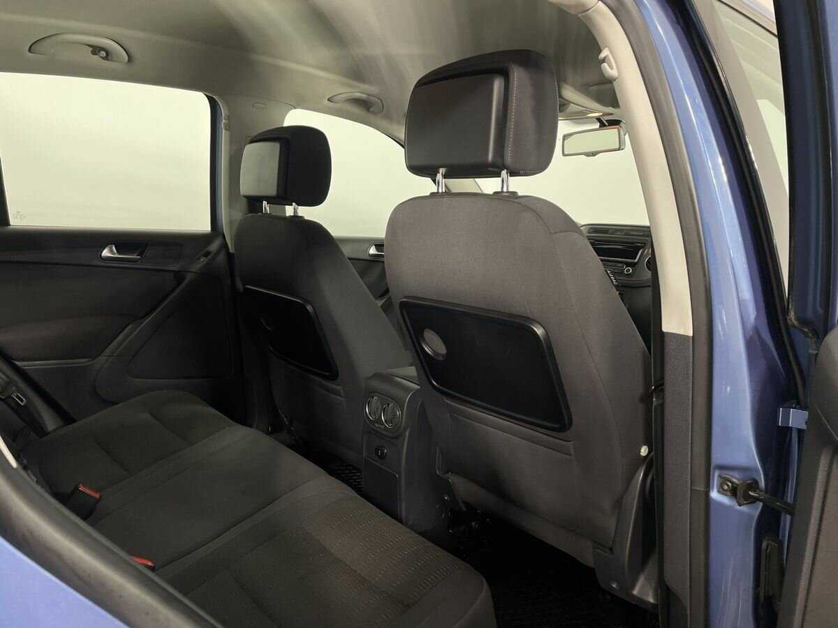 Volkswagen Tiguan, 2012 Фото №16