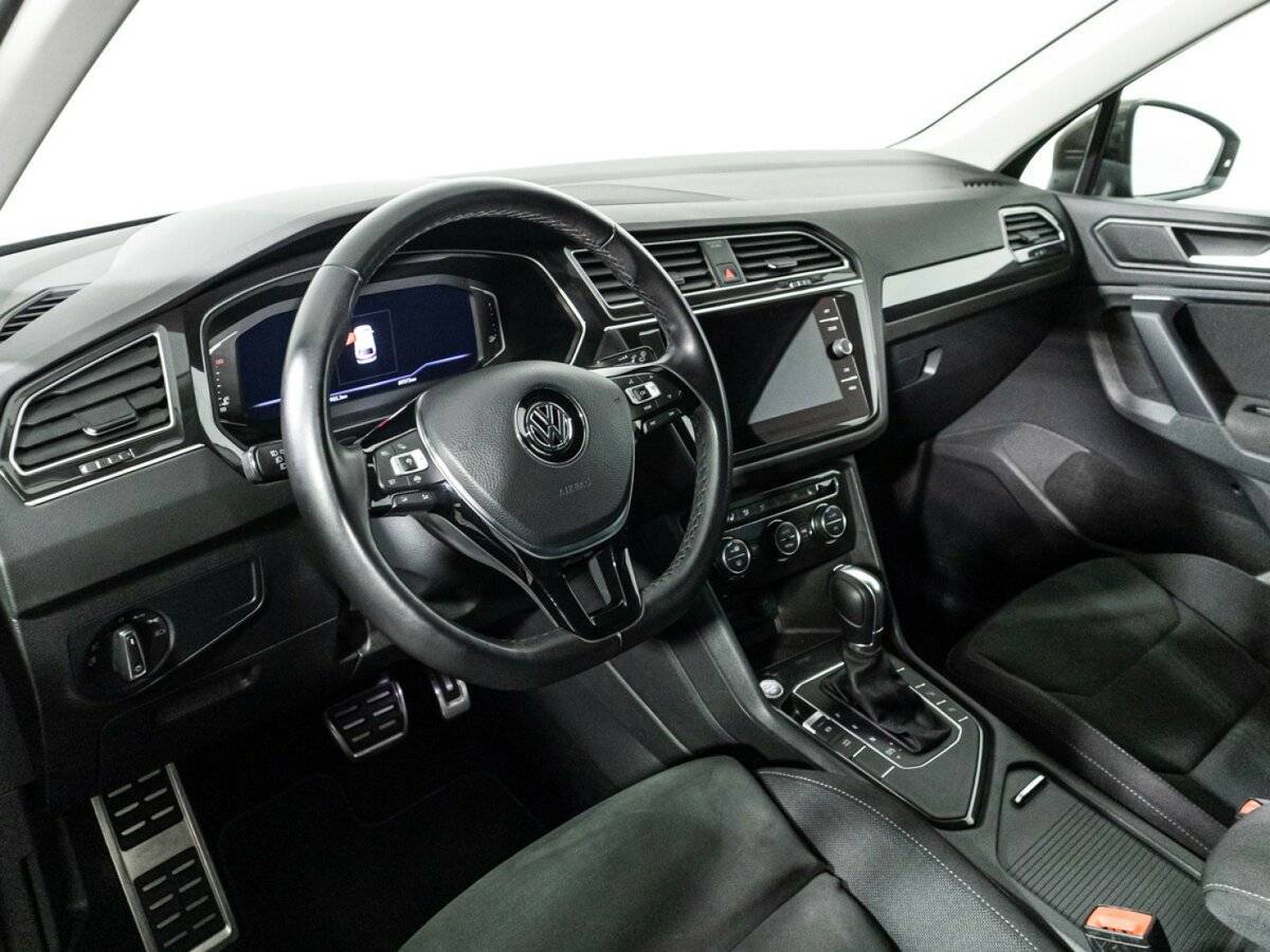 Volkswagen Tiguan, 2019 Фото №11