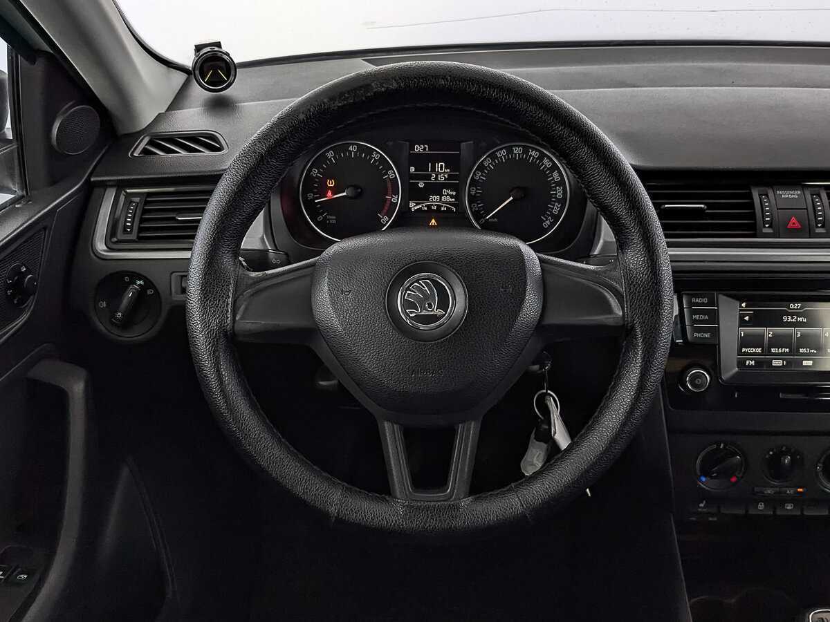 Skoda Rapid, 2017 Фото №22