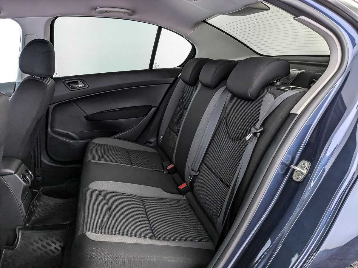 Peugeot 408, 2020 Фото №14