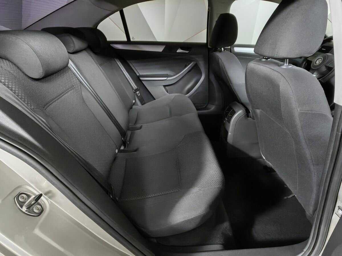 Volkswagen Jetta, 2012 Фото №12