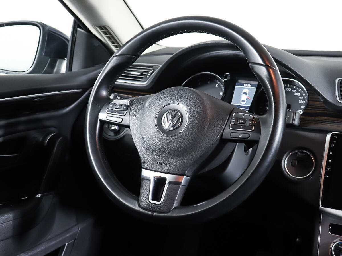 Volkswagen Passat CC, 2013 Фото №15