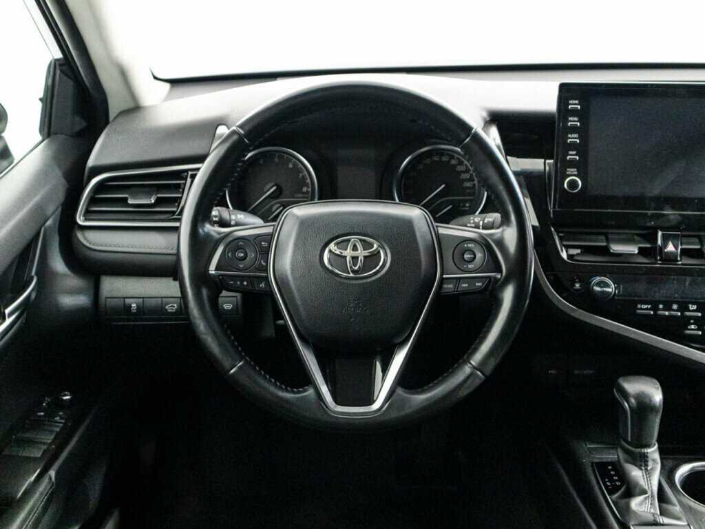 Toyota Camry, 2021 Фото №18