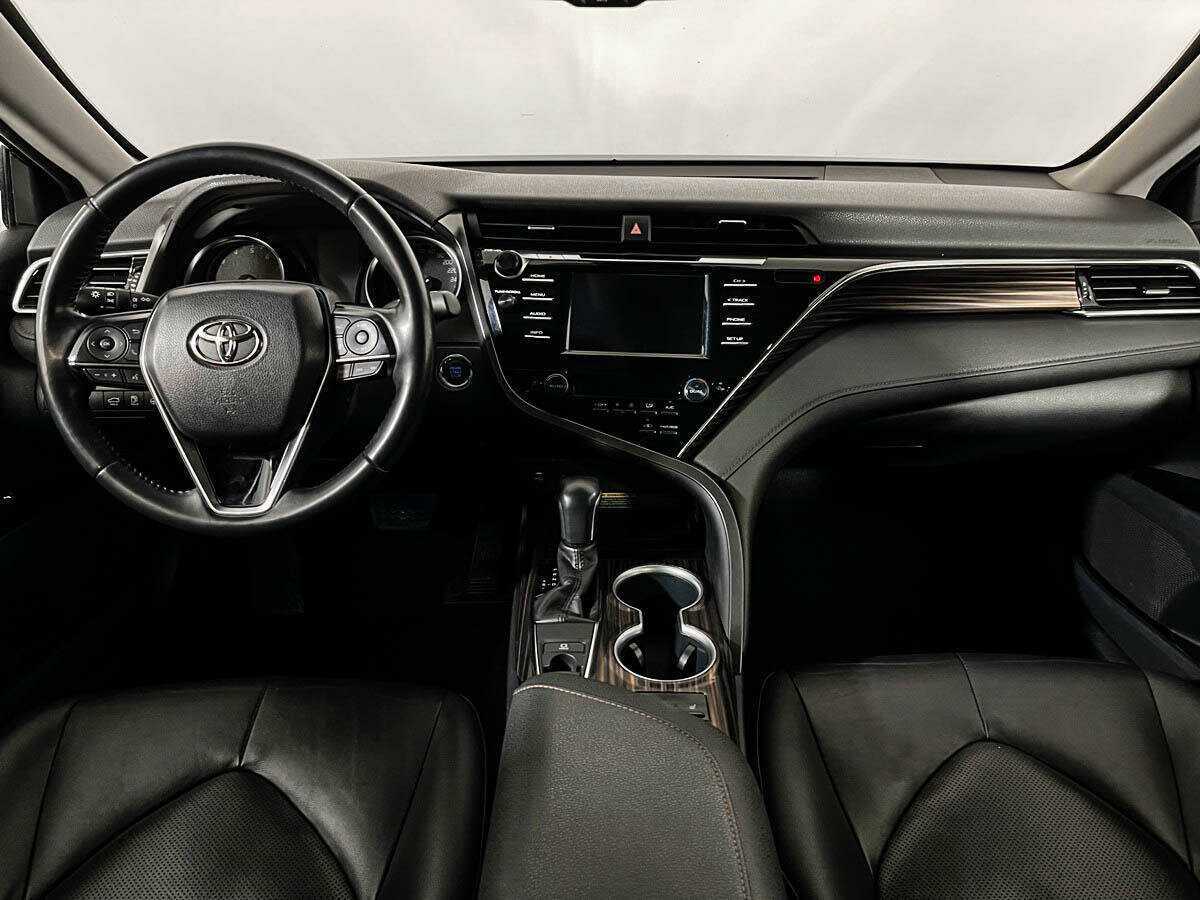 Toyota Camry, 2020 Фото №9