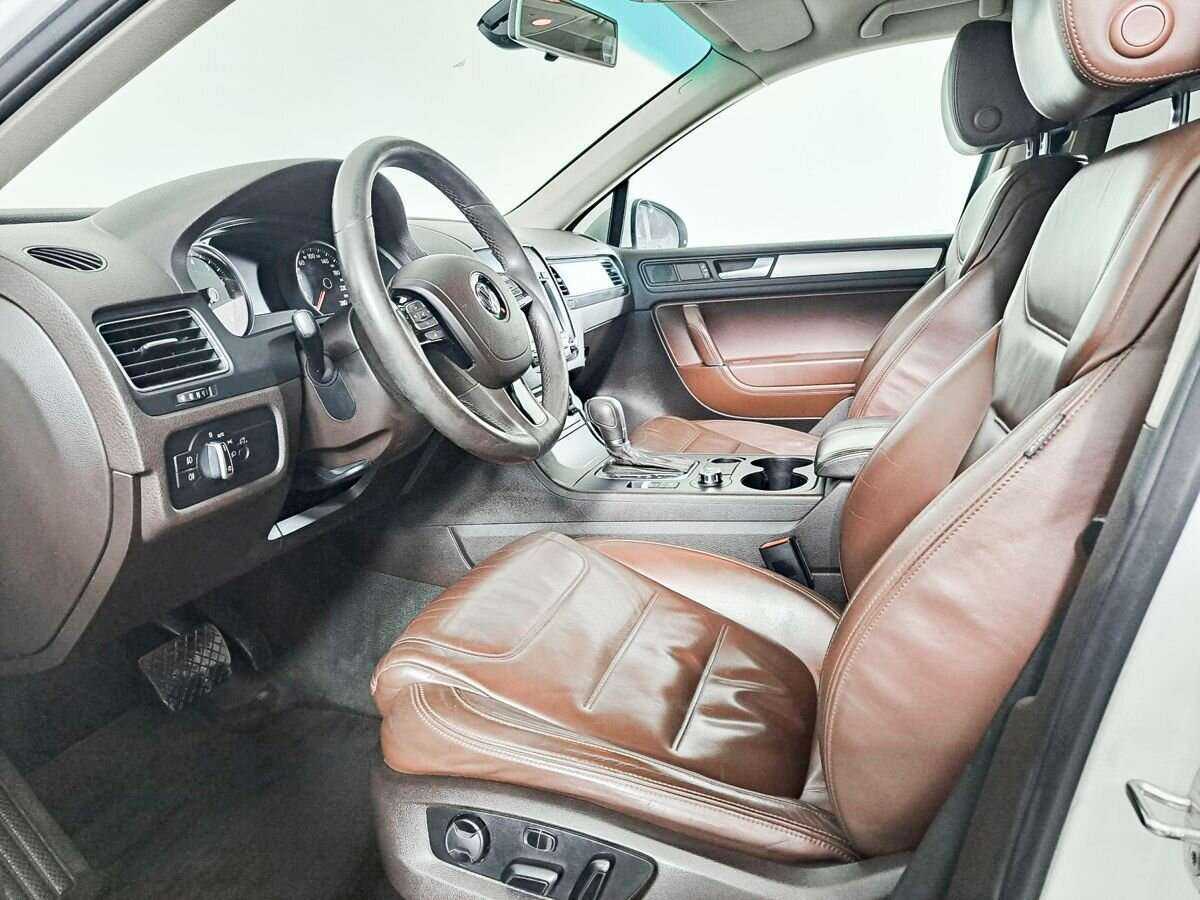 Volkswagen Touareg, 2012 Фото №12