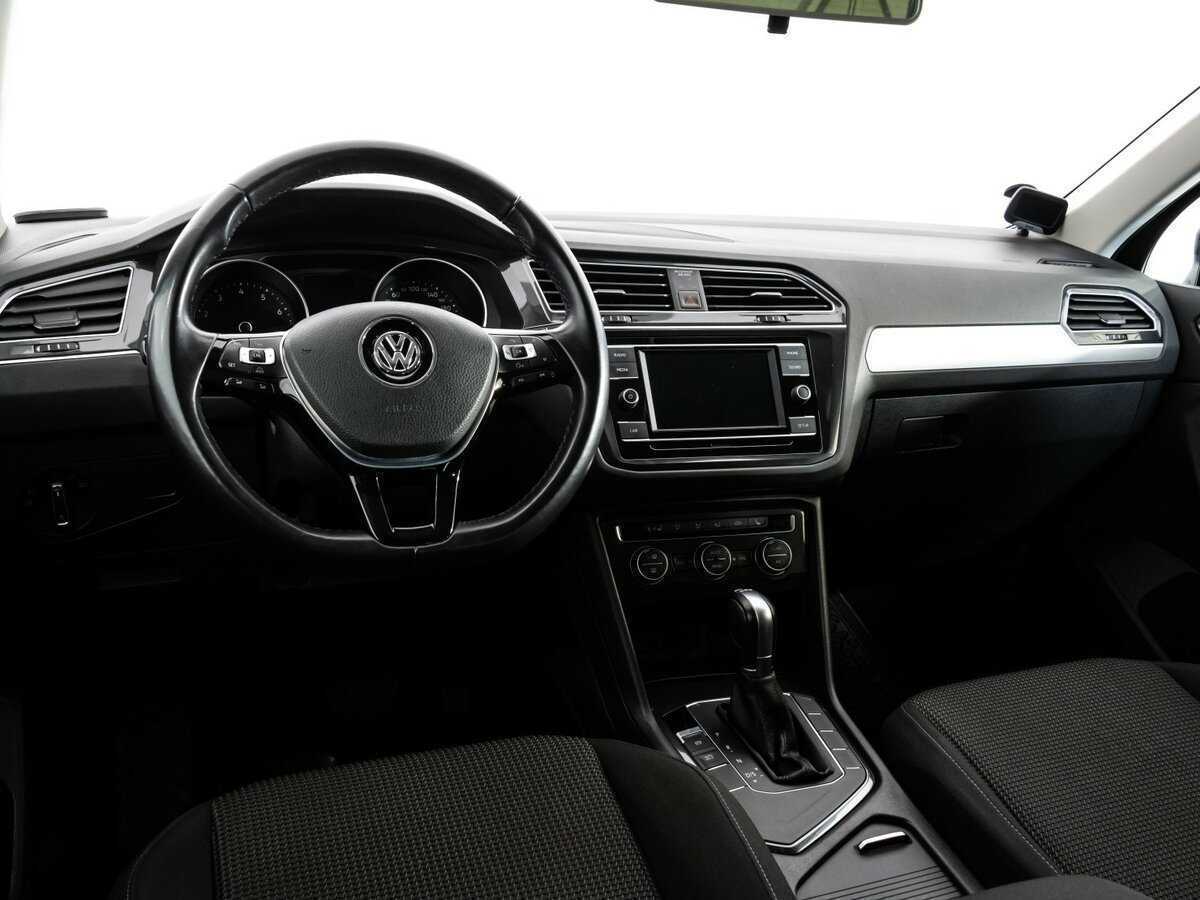 Volkswagen Tiguan, 2017 Фото №9