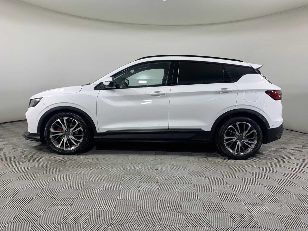 Geely Coolray, 2023 Фото №8