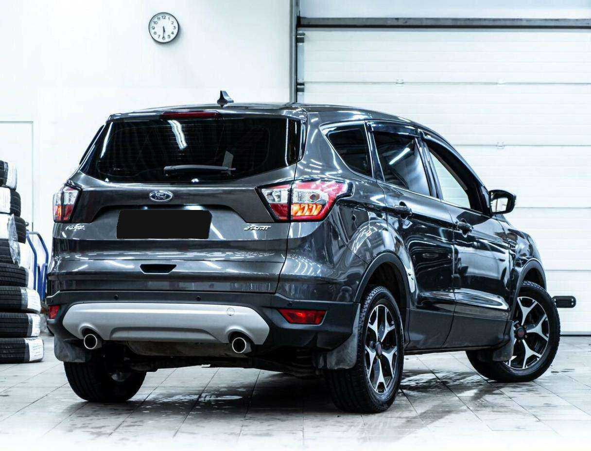 Ford Kuga, 2017 - 150 000 км. | Фото №3