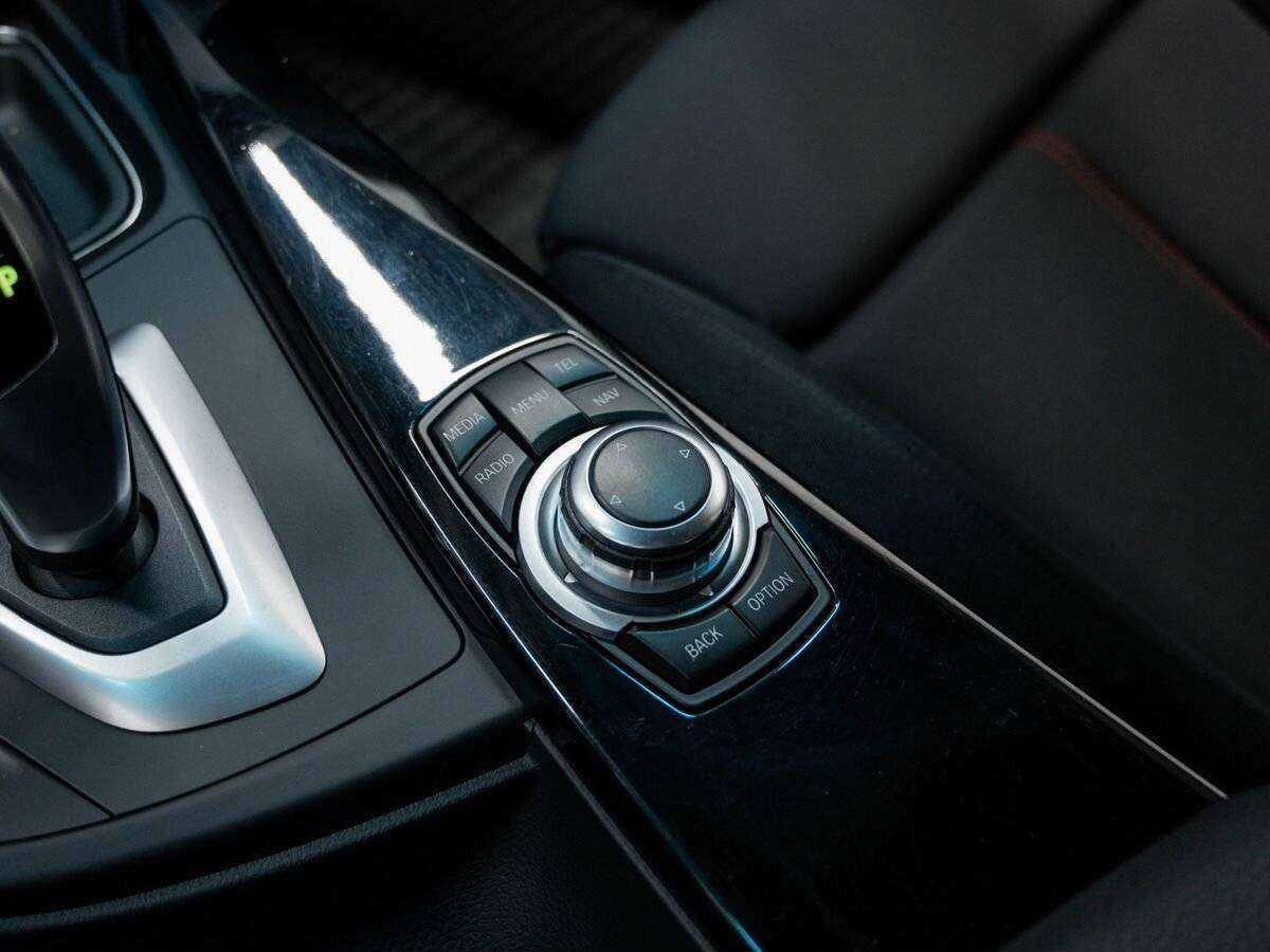 BMW 3 серии 320d, 2013 Фото №17