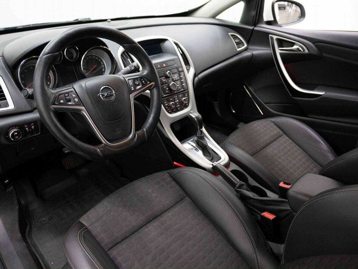 Opel Astra GTC, 2012 - 190 009 км. | Фото №7