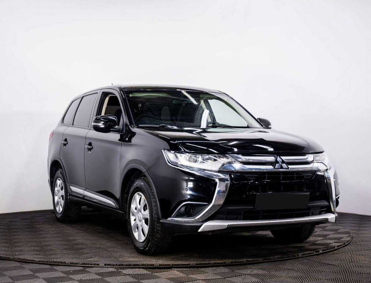 Mitsubishi Outlander, 2016 - 74 202 км. | Фото №3