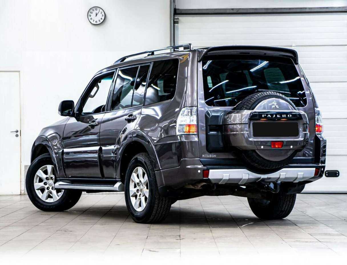 Mitsubishi Pajero, 2012 - 235 000 км. | Фото №4