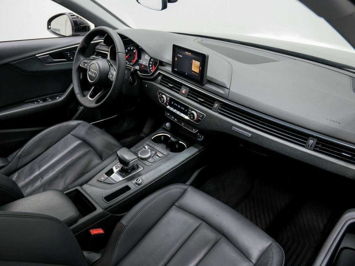 Audi A4, 2017 Фото №8