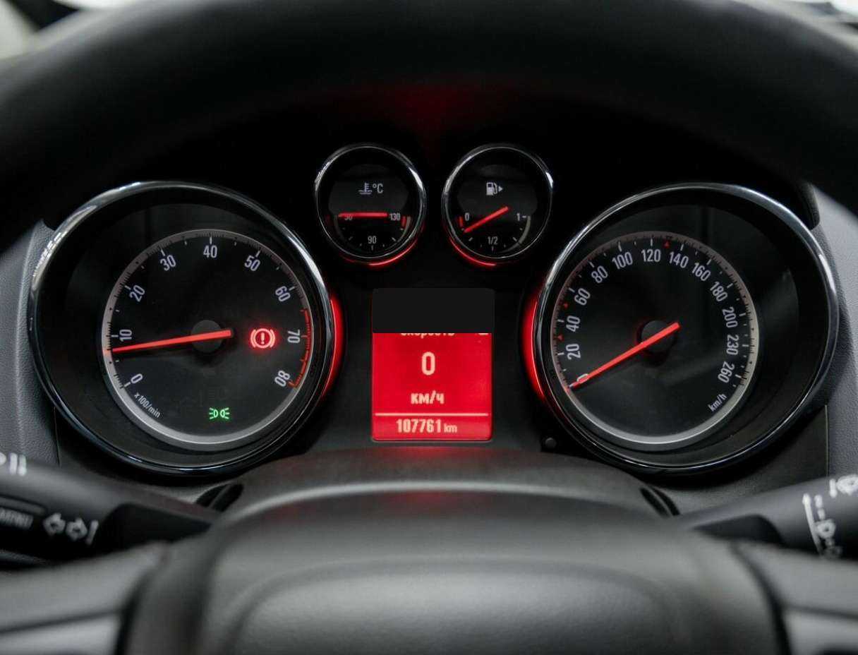 Opel Astra GTC, 2013 Фото №21