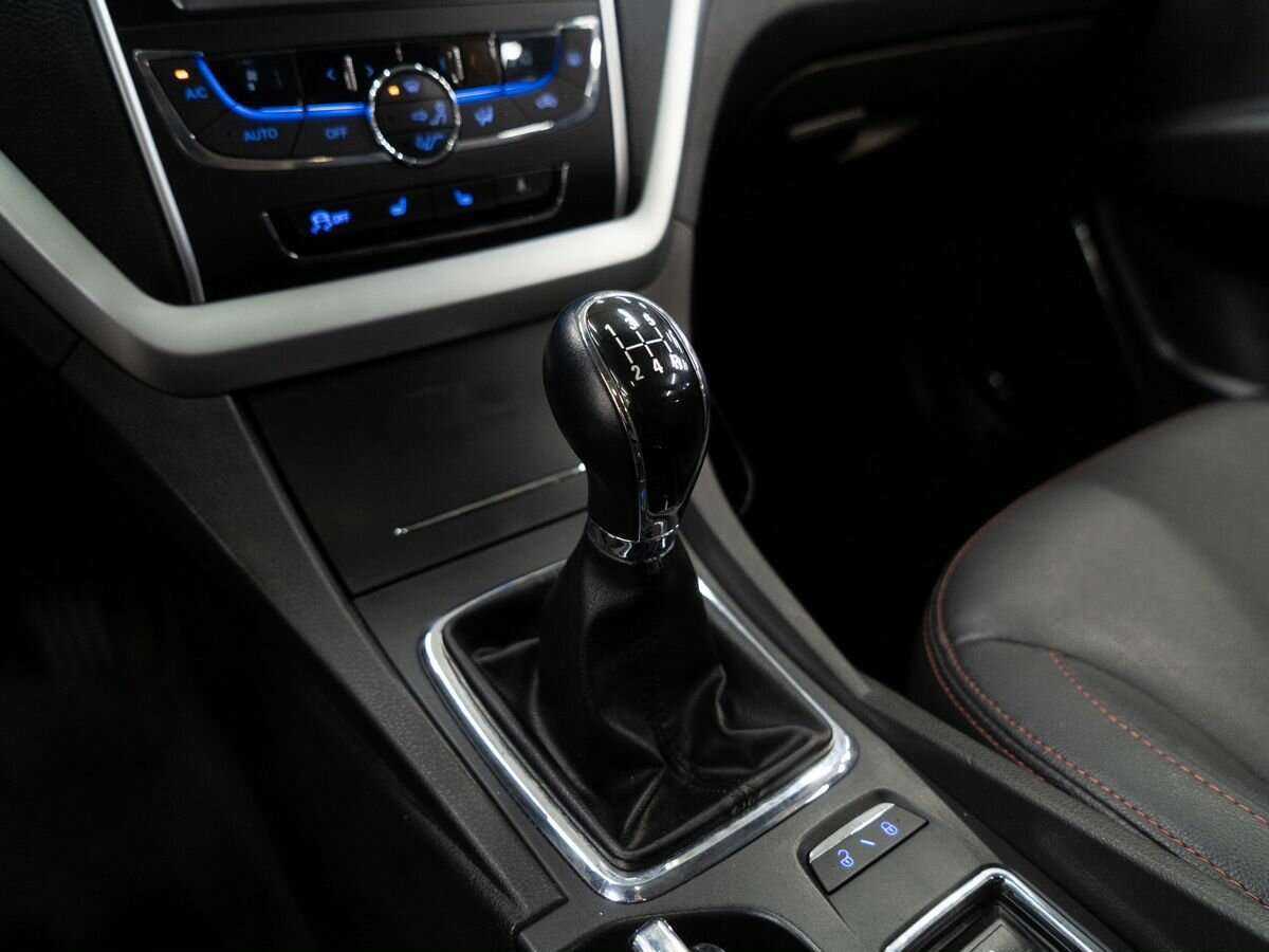 Geely Emgrand 7, 2016 Фото №11