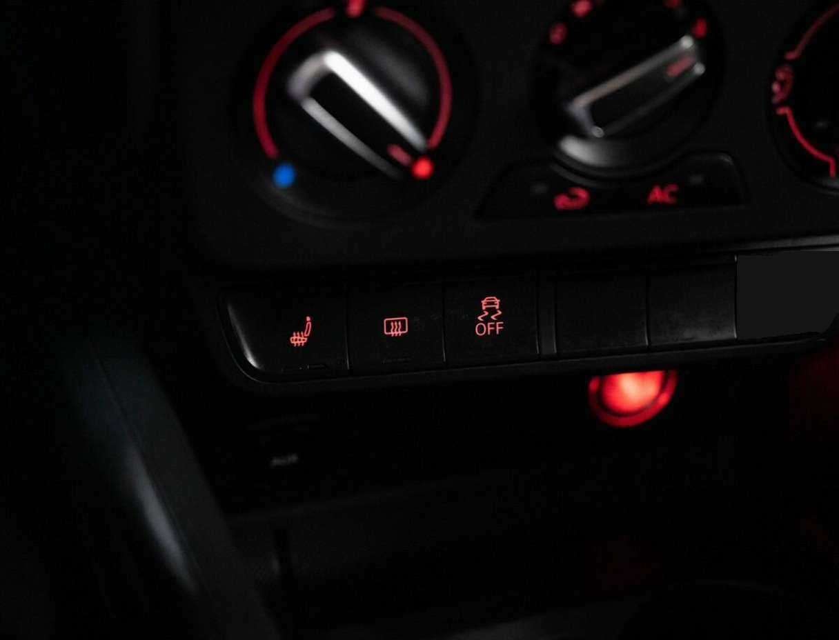 Audi A1, 2012 Фото №13