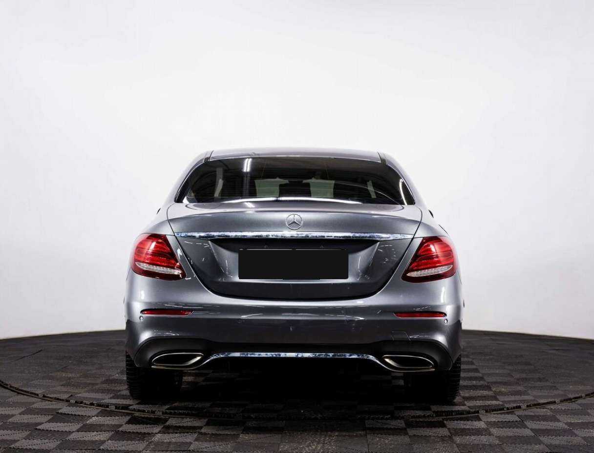 Mercedes-Benz E-Класс 200, 2018 Фото №4