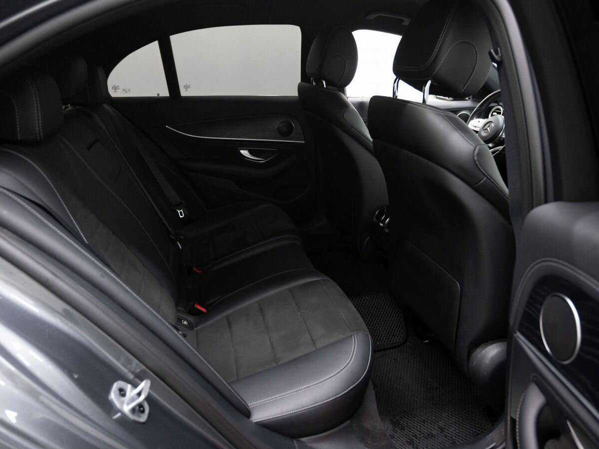 Mercedes-Benz E-Класс 200, 2018 Фото №11