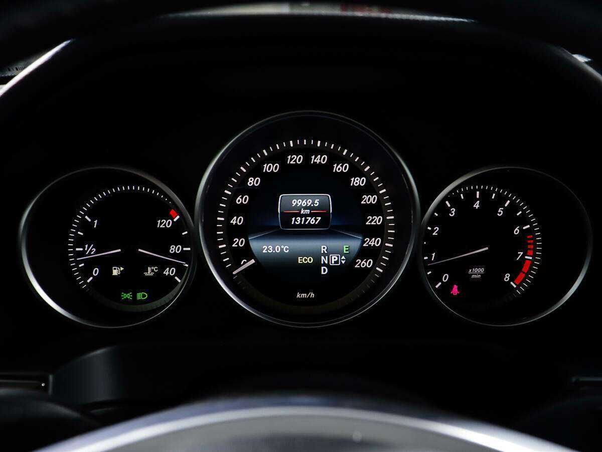 Mercedes-Benz E-Класс 200, 2015 Фото №14