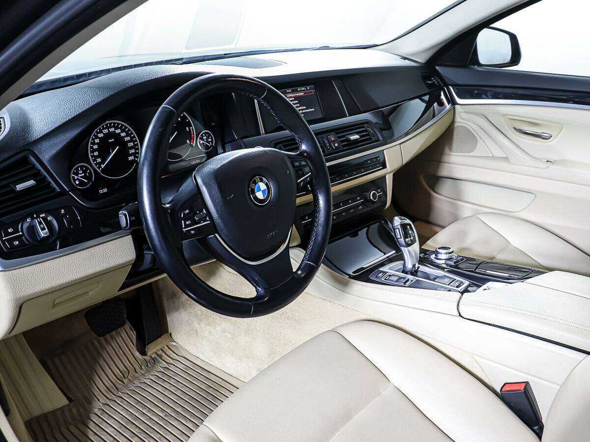 BMW 5 серии 520d, 2014 Фото №13