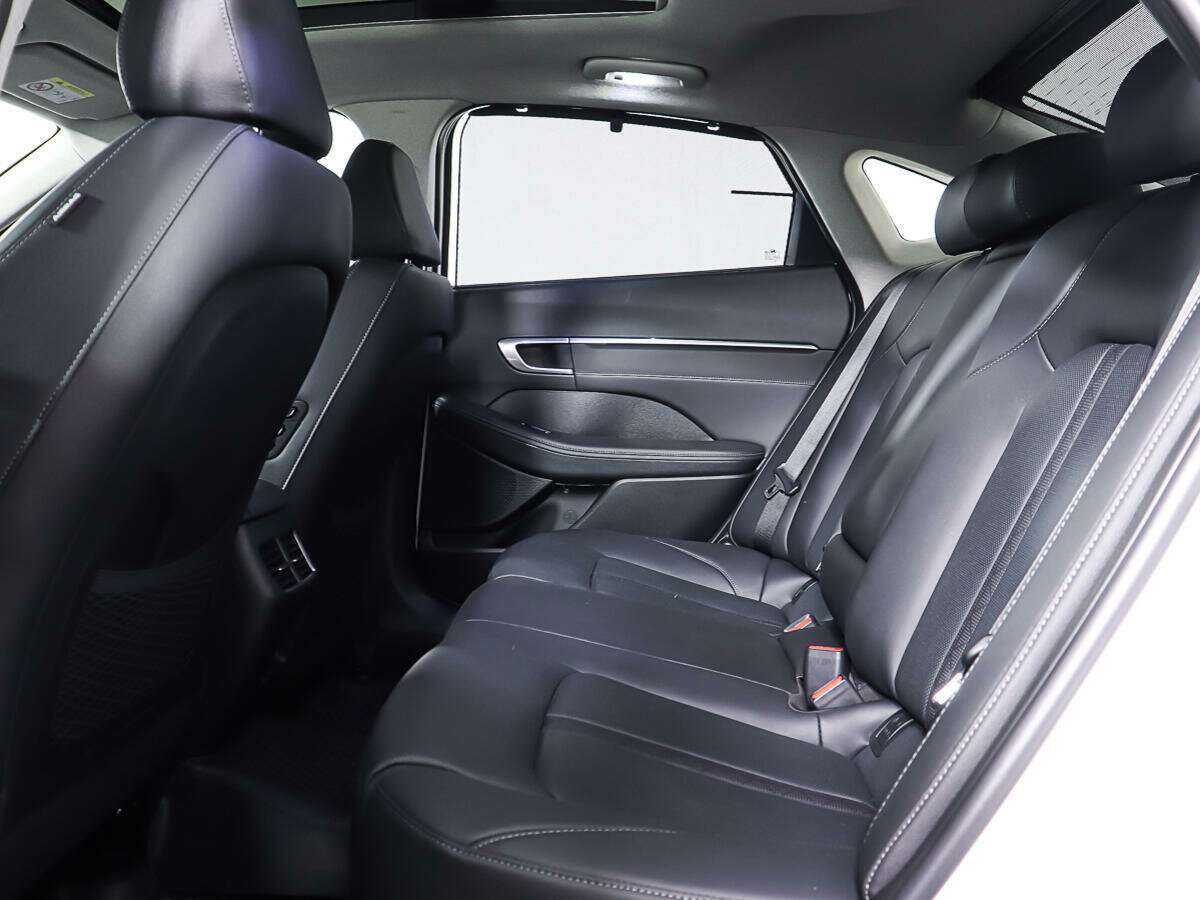 Hyundai Sonata, 2022 Фото №9