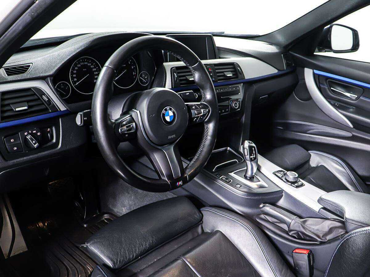 BMW 3 серии 330i xDrive, 2017 Фото №13