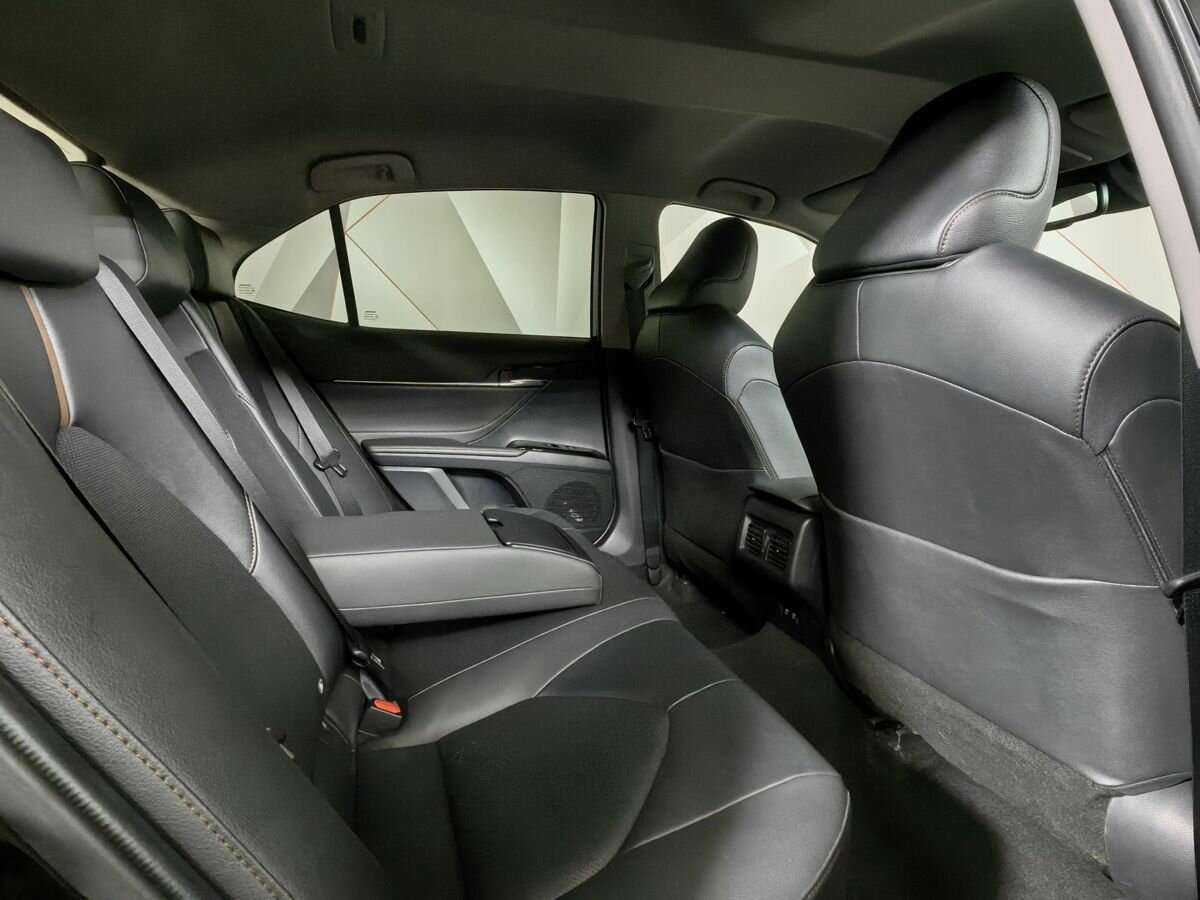 Toyota Camry, 2020 Фото №11