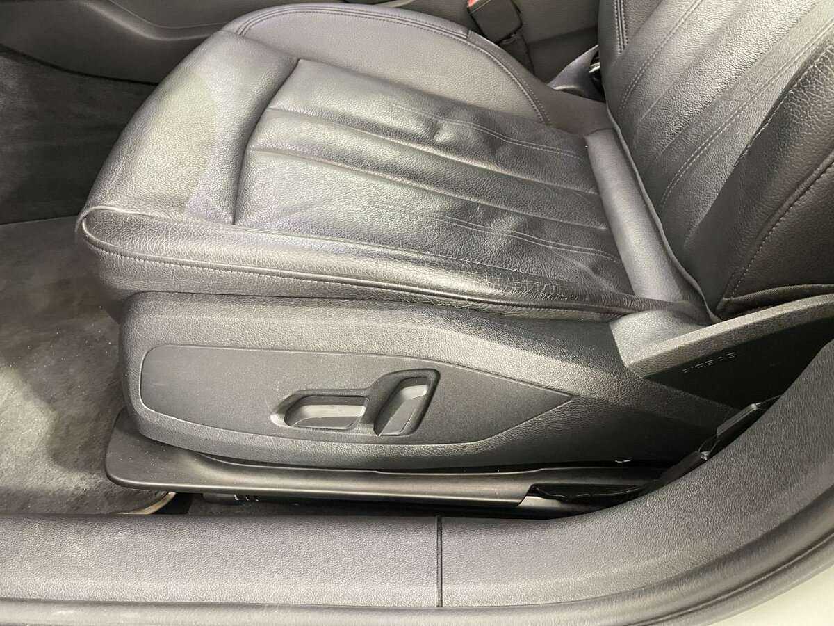 Audi A4, 2018 Фото №10