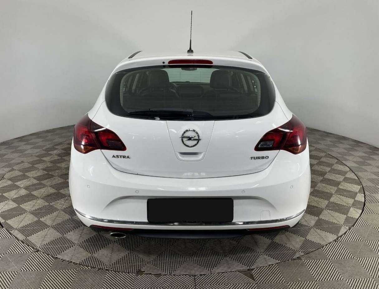 Opel Astra, 2013 - 129 703 км. | Фото №3