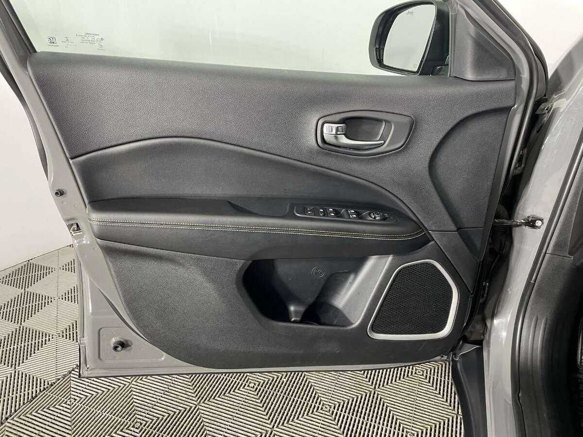 Jeep Compass, 2019 - 87 774 км. | Фото №8