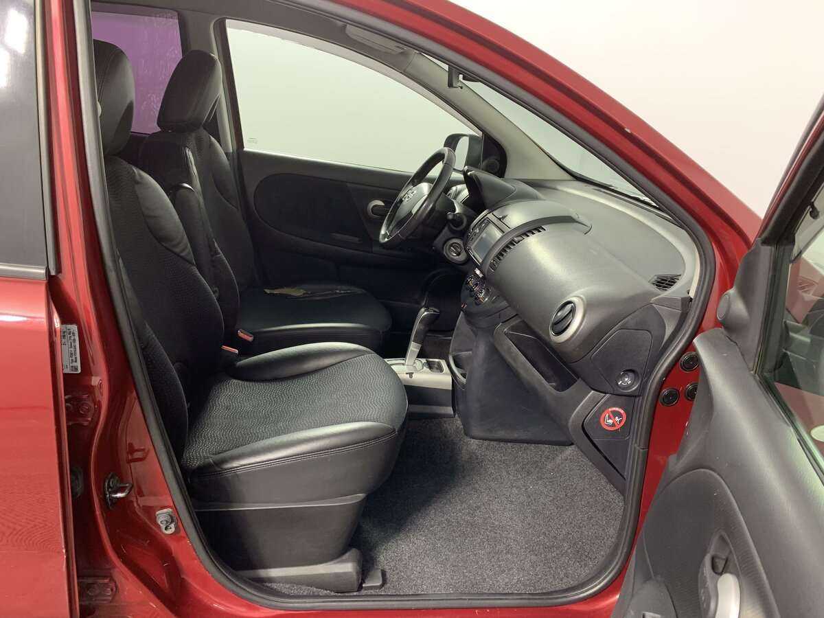 Nissan Note, 2012 Фото №14