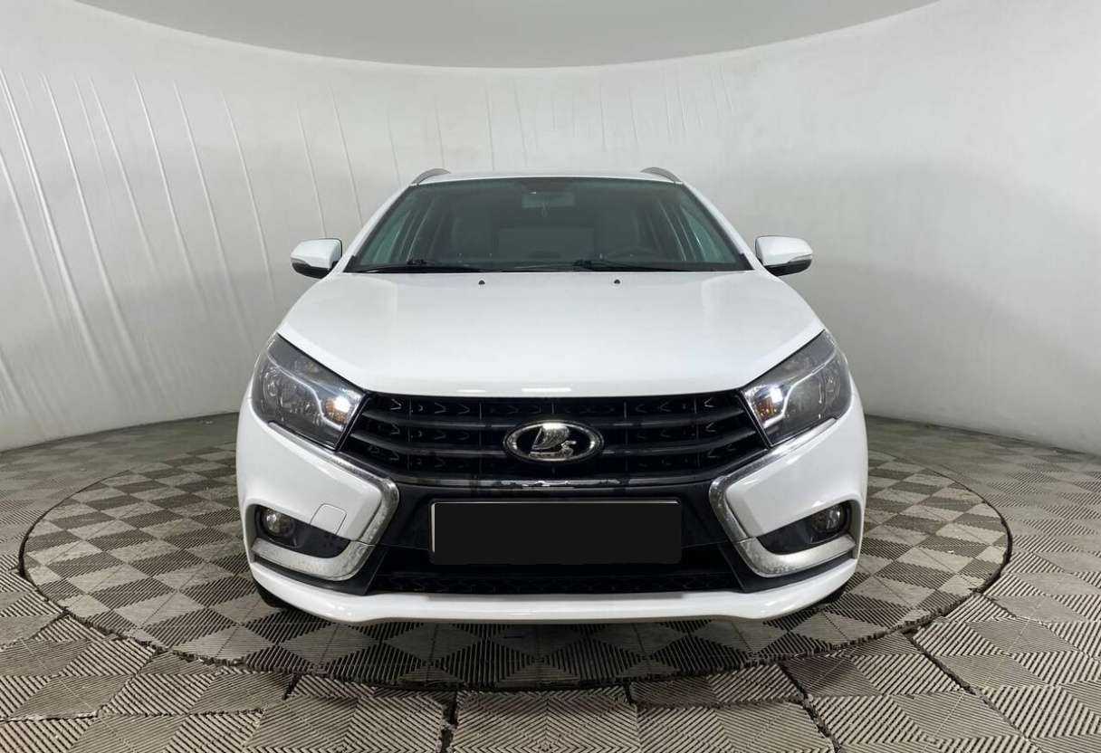 Lada (ВАЗ) Vesta SW, 2019 - 70 201 км. | Фото №2