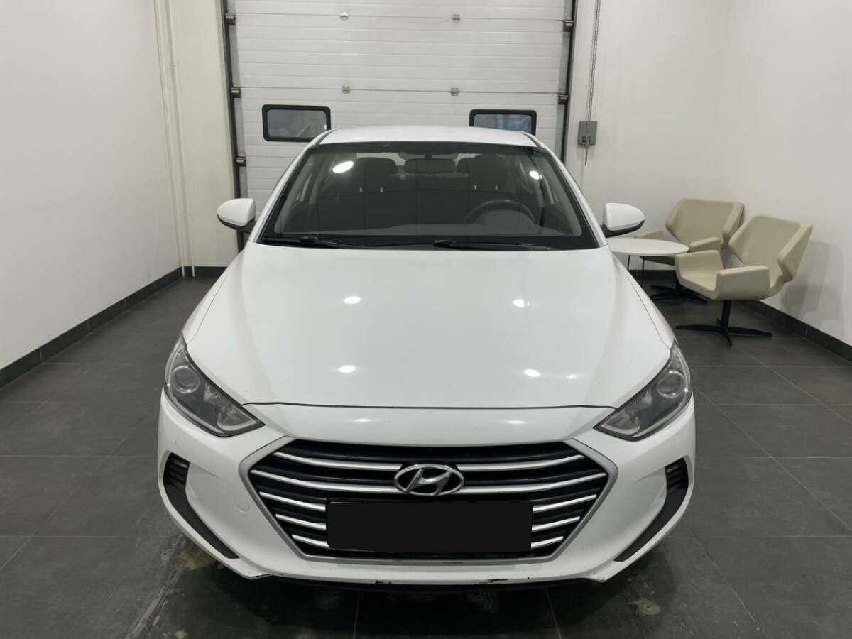 Hyundai Elantra, 2016 - 137 993 км. | Фото №2