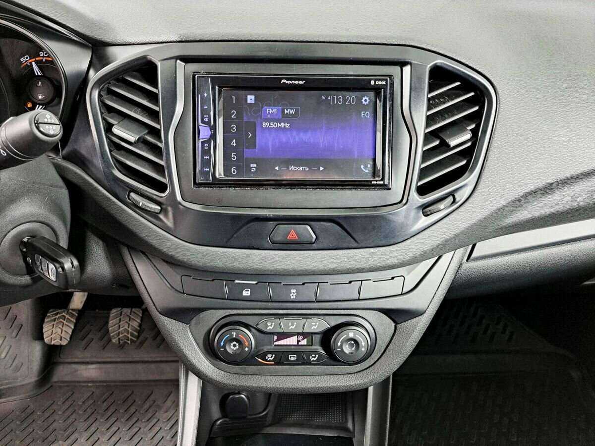 Lada (ВАЗ) Vesta, 2017 Фото №13