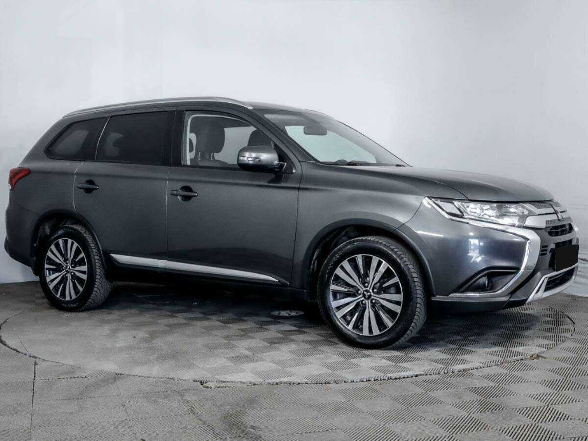 Mitsubishi Outlander, 2018 - 142 656 км. | Фото №3