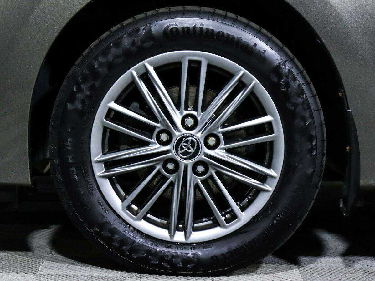 Toyota Corolla, 2018 Фото №15