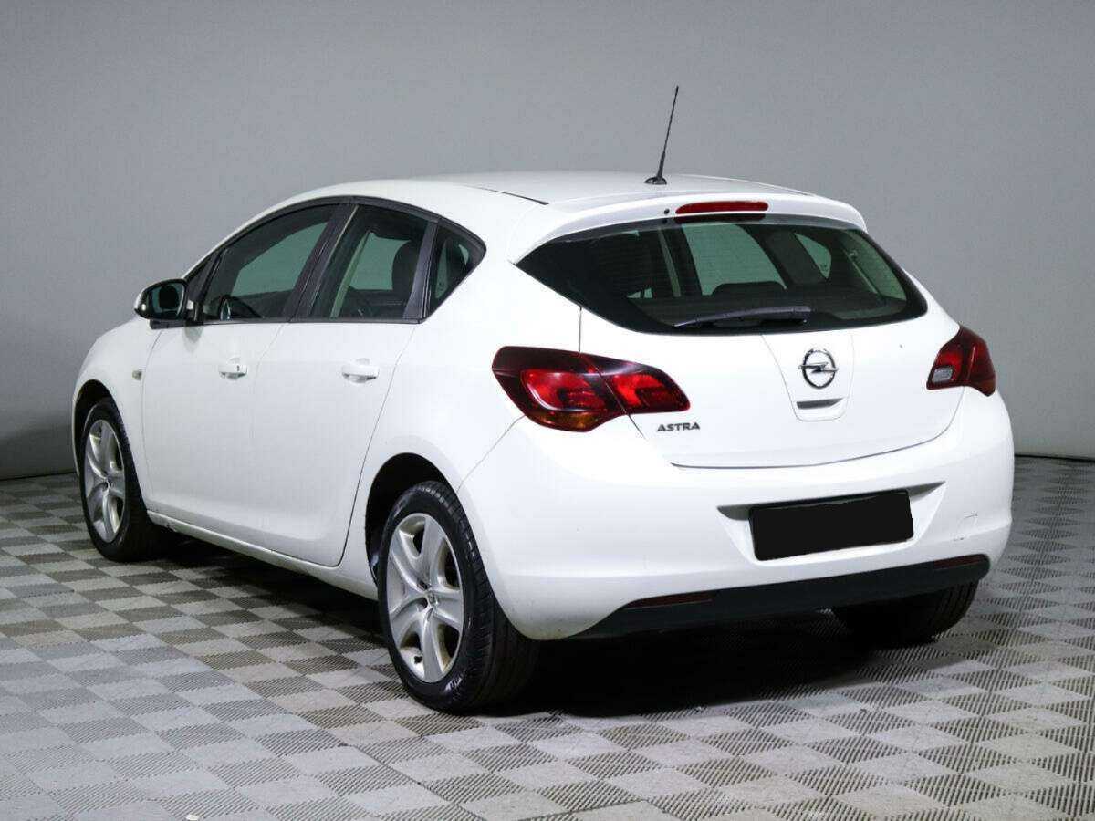 Opel Astra, 2012 - 80 000 км. | Фото №6