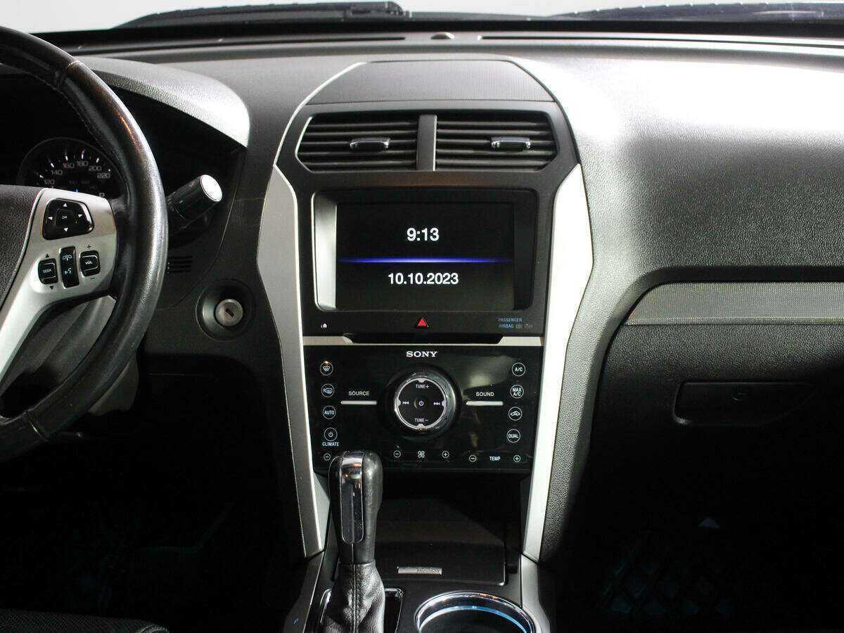 Ford Explorer Sport, 2013 Фото №11