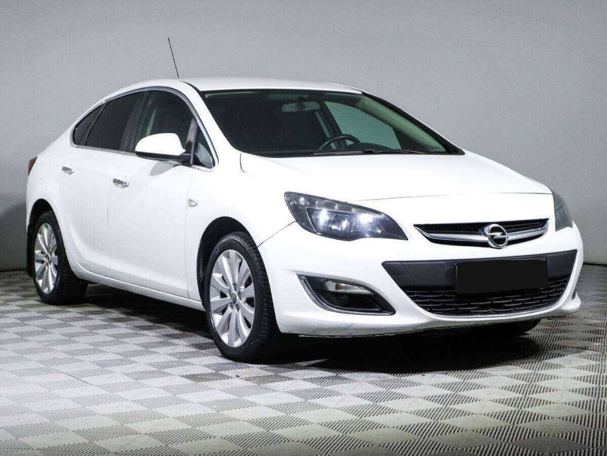 Opel Astra, 2014 - 186 666 км. | Фото №3