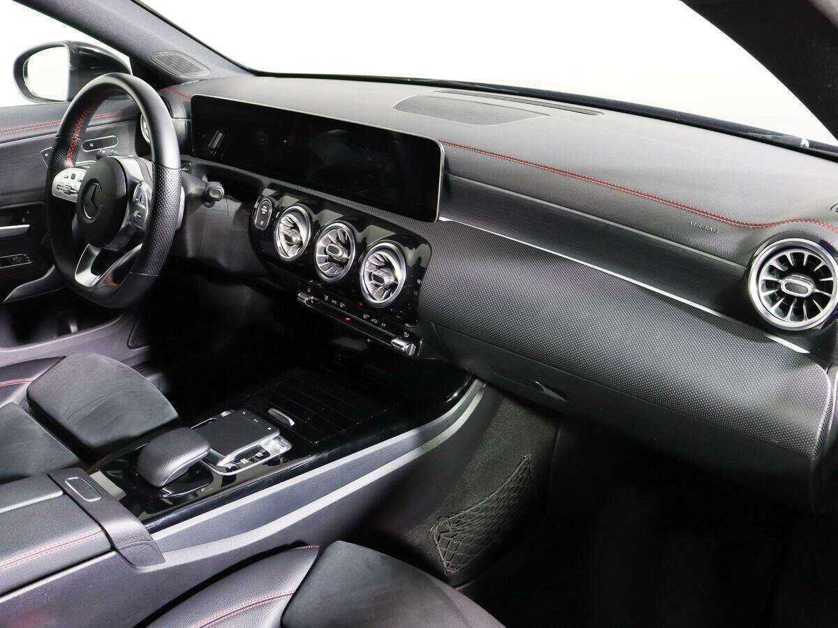 Mercedes-Benz CLA 200, 2019 Фото №9