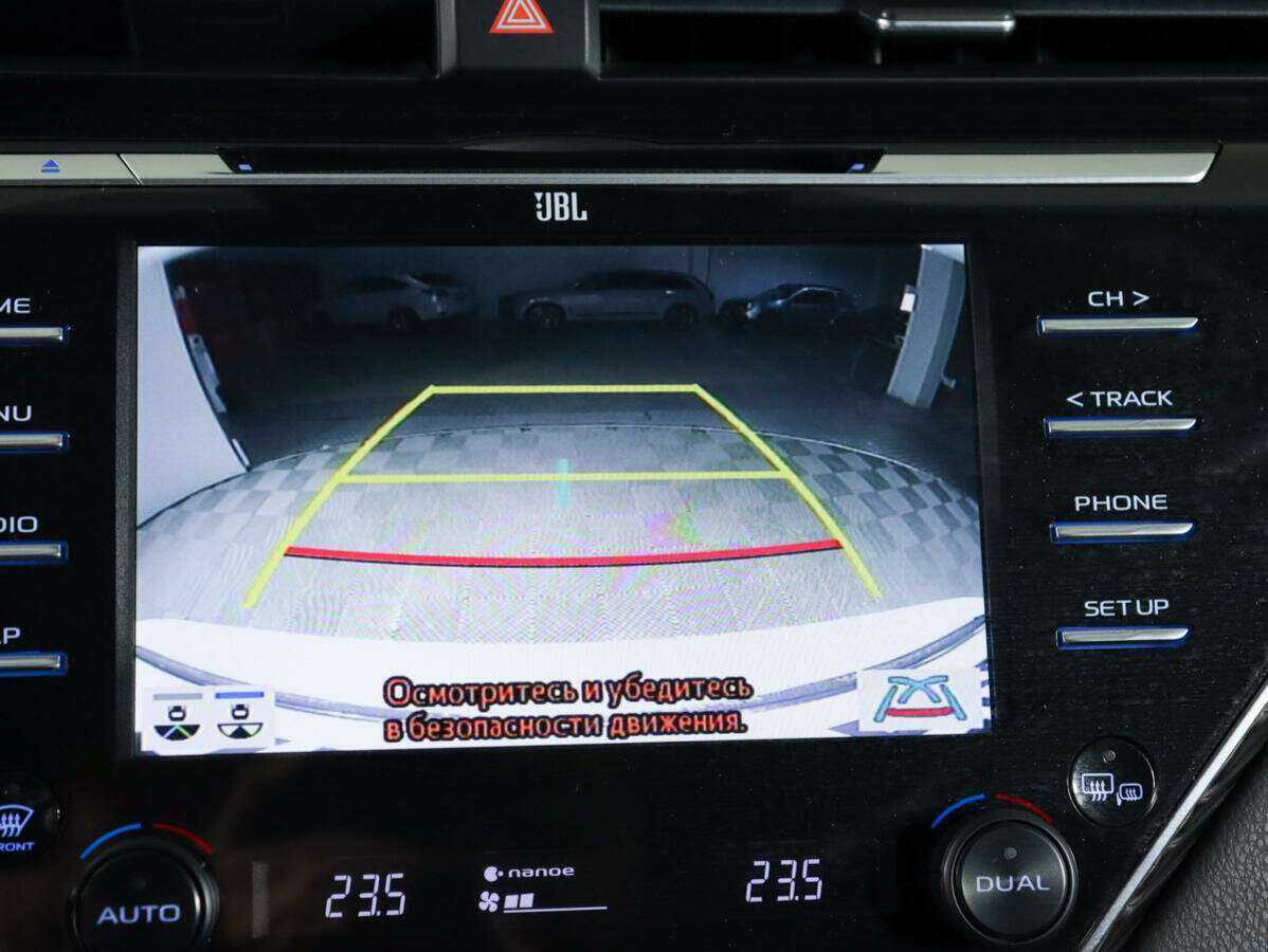 Toyota Camry, 2018 Фото №16