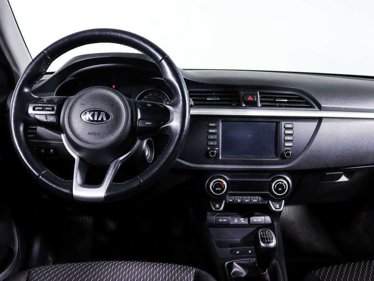 Kia Rio X-Line, 2018 Фото №12