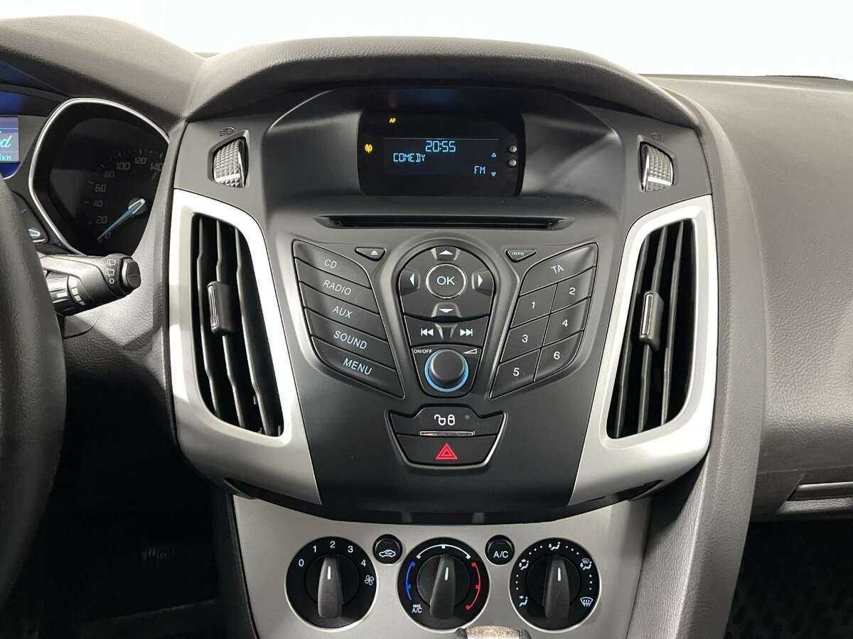 Ford Focus, 2012 Фото №11