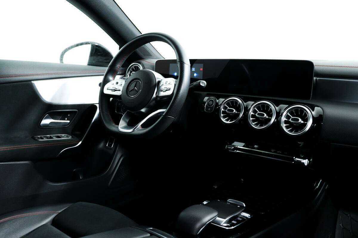 Mercedes-Benz CLA 200, 2019 Фото №9