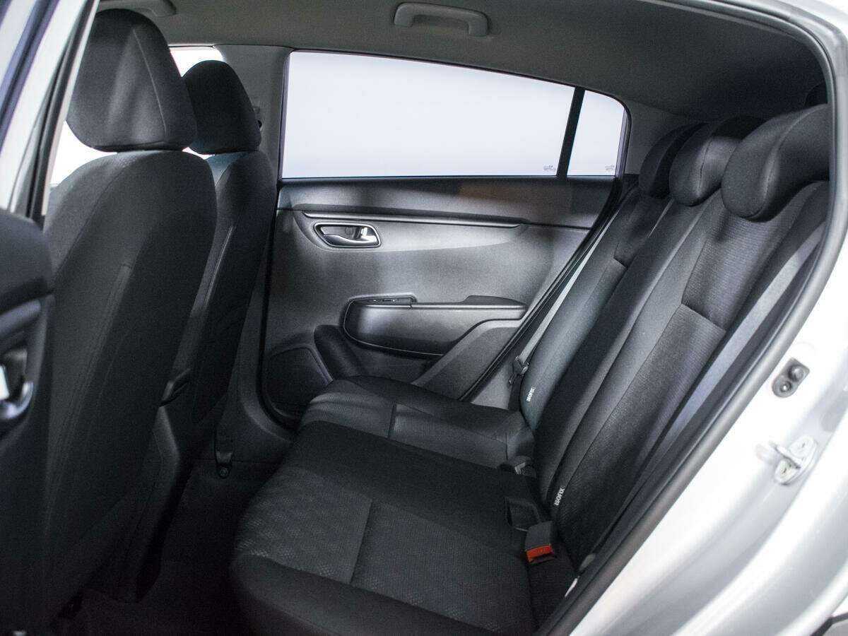 Kia Rio X-Line, 2020 Фото №10