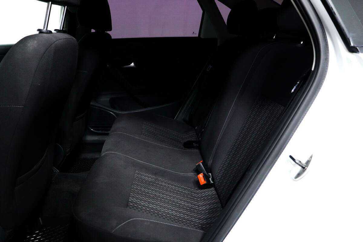 Volkswagen Polo, 2016 Фото №12