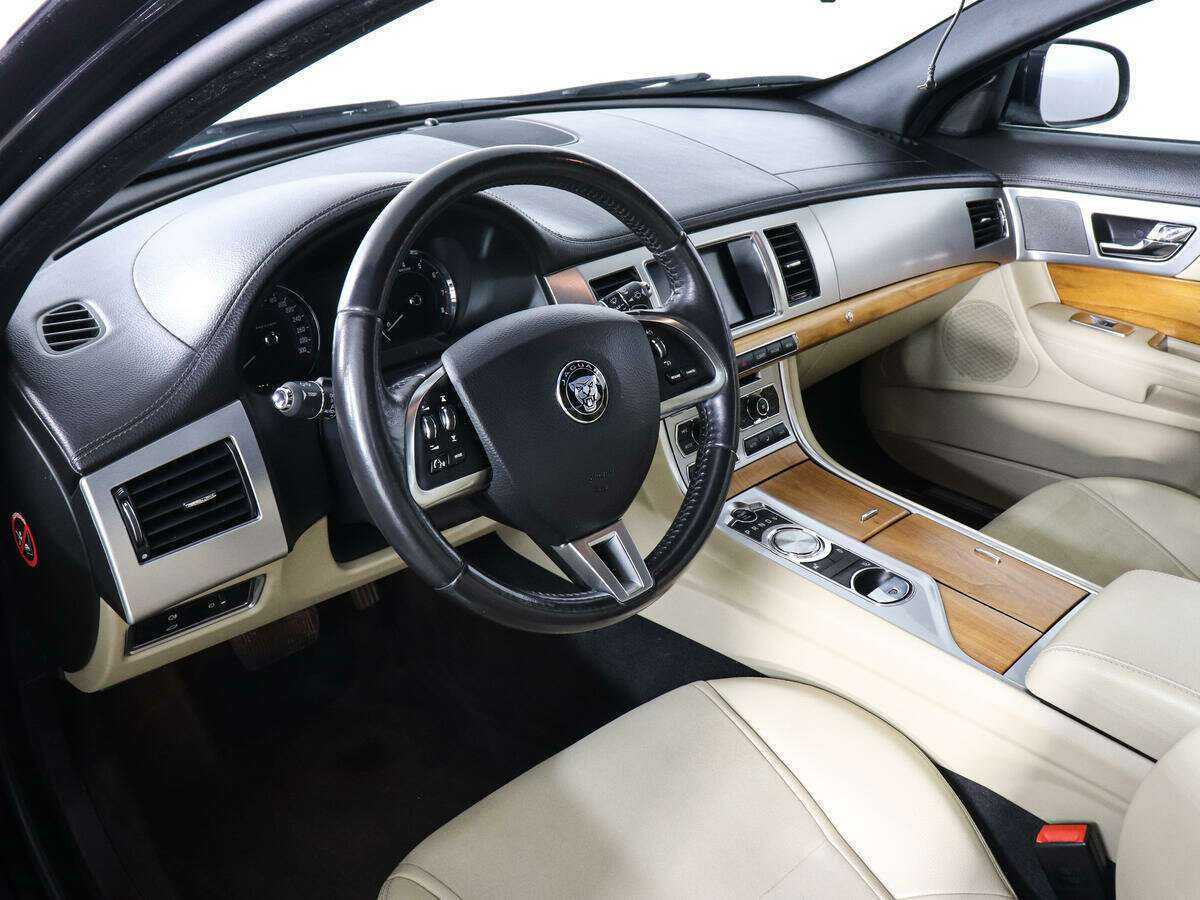 Jaguar XF, 2014 Фото №9