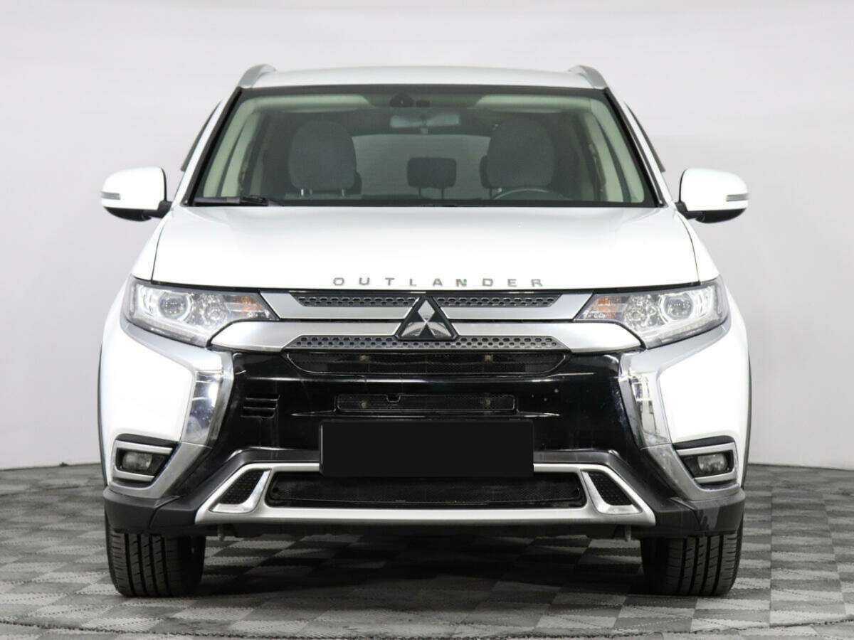 Mitsubishi Outlander, 2020 - 61 898 км. | Фото №2