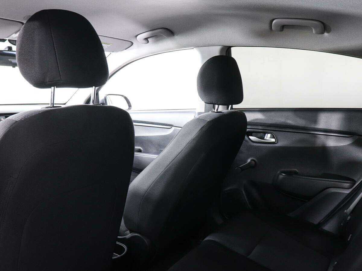 Kia Rio, 2020 Фото №12